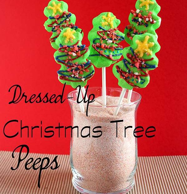 These Dressed Up Peep Pops are perfect for children to decorate as a fun Christmas activity! I think they will great however you decide to decorate them!