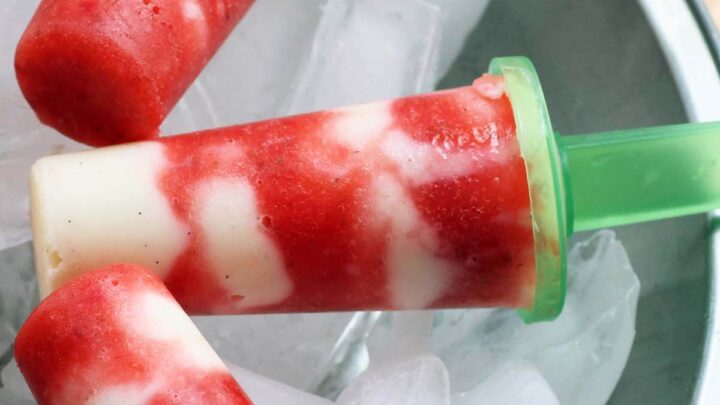 Strawberry Yogurt Popcicles 14