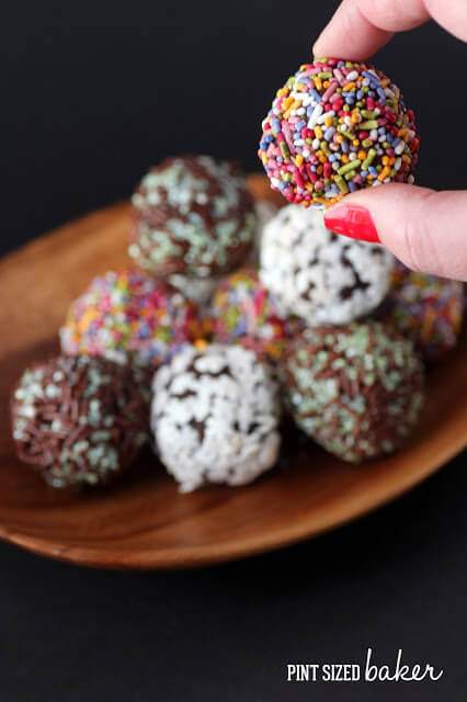 These little Mint Hershey Kiss Truffles are so cute and easy to make! They're delicious and you can make them look anyway you want them to!