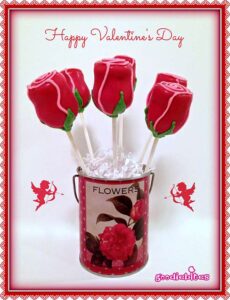 Have a fun treat with these Valentine's Day Rose Cake Pops! This is an awesome tutorial with step-by-step instructions that you can easily follow.