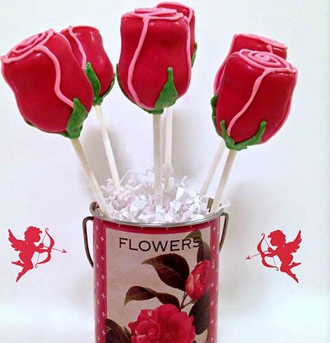 Have a fun treat with these Valentine's Day Rose Cake Pops! This is an awesome tutorial with step-by-step instructions that you can easily follow.