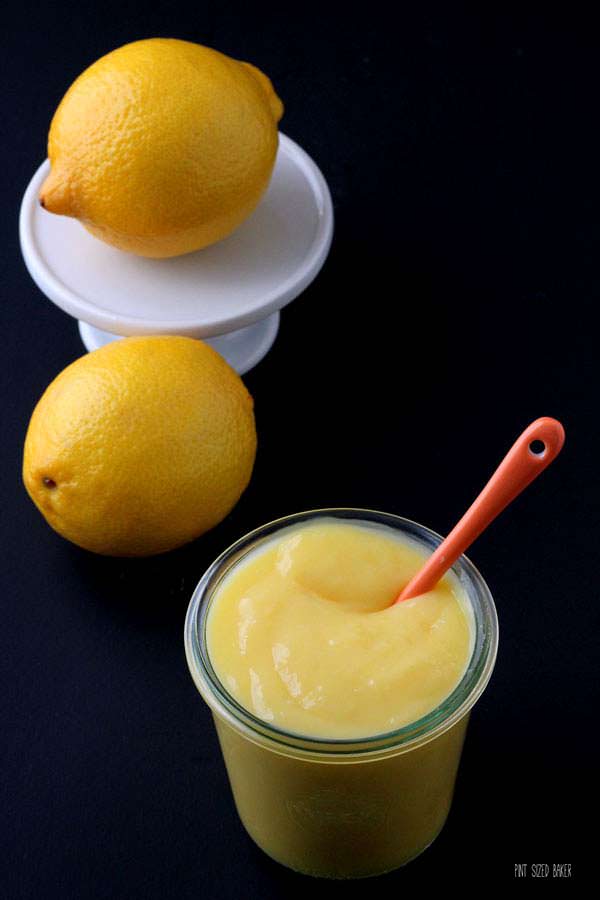 Smooth and creamy, this homemade lemon curd can be added to muffins, tarts, toast, or pancakes and waffles. It's the perfect lemon topping.