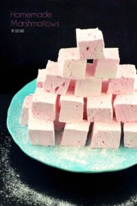 Making homemade marshmallows is actually pretty easy. The key is a stand mixer, a stiff mixture and lots of patience while the marshmallows cure.