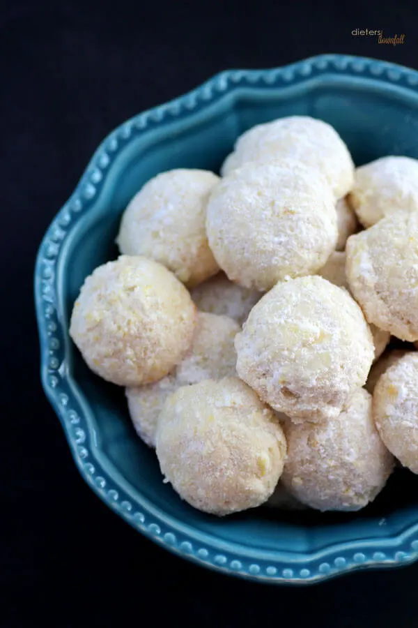 Lemon Cooler Cookies are fast and easy, light and tangy! The perfect little cookie. from #DietersDownfall.com