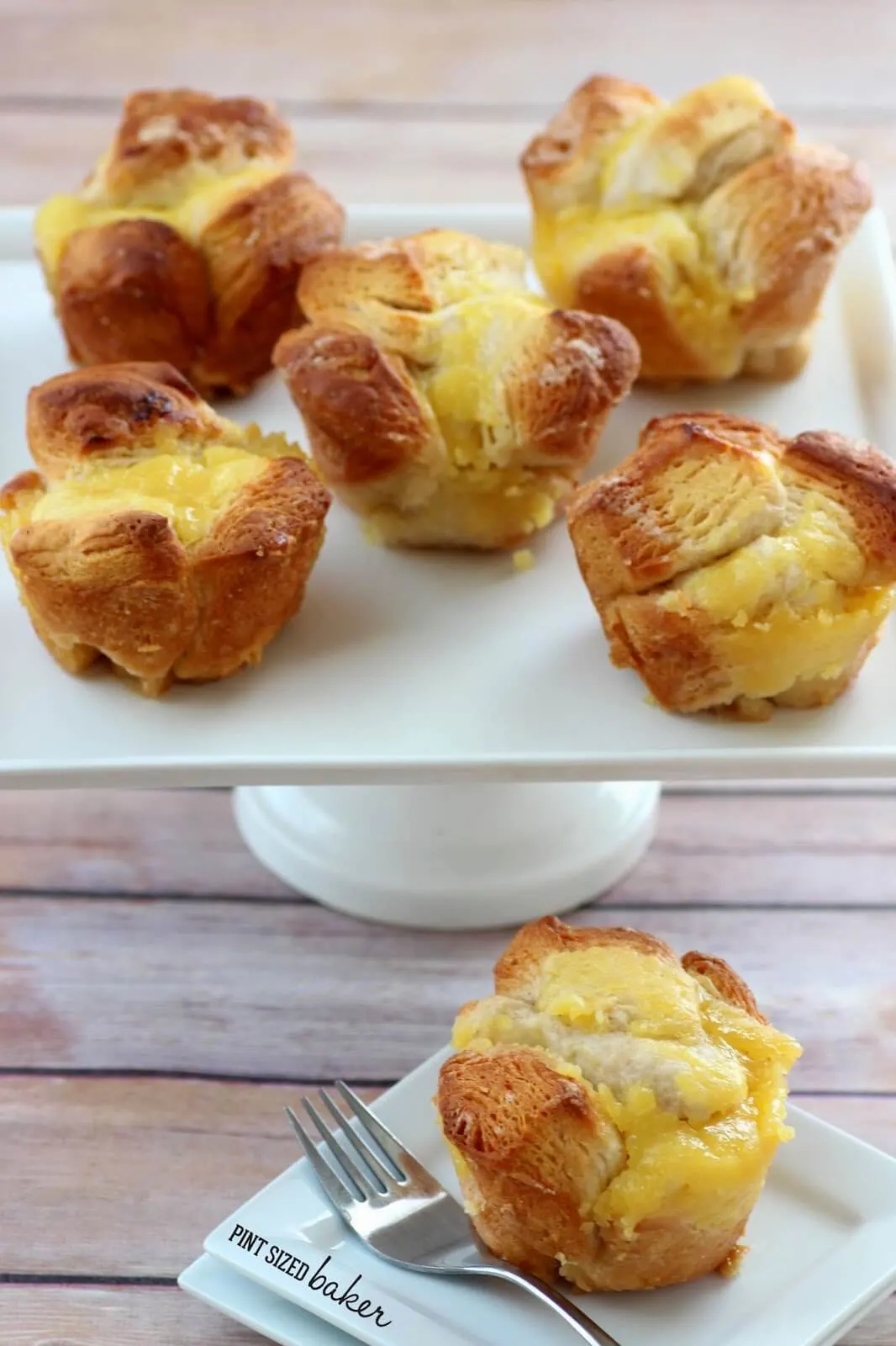 Your family is going to love this easy Lemon Curd Monkey Bread for breakfast and dessert. It's easy to make with just four store bought ingredients. Make some for a weekend treat!