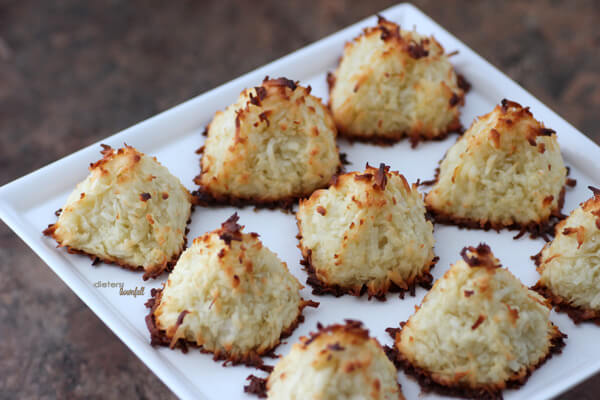 Coconut Pyramids. These Giant Macaroons are more than a mouthful! from #DietersDownfall