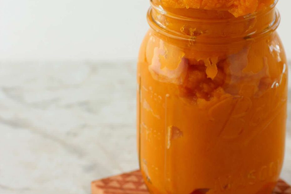 Homemade, roasted Pumpkin Puree. Skip the canned stuff. Make your own pumpkin puree for your Thanksgiving pie.