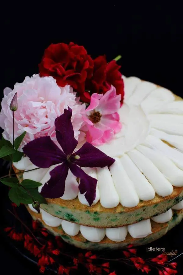 Fresh Roses, Peonies, and Clematis decorte this easy and fun mint chip cake.