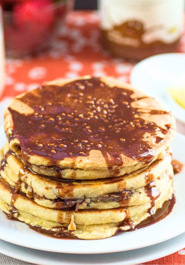 chocolate-stuffed-pancakes