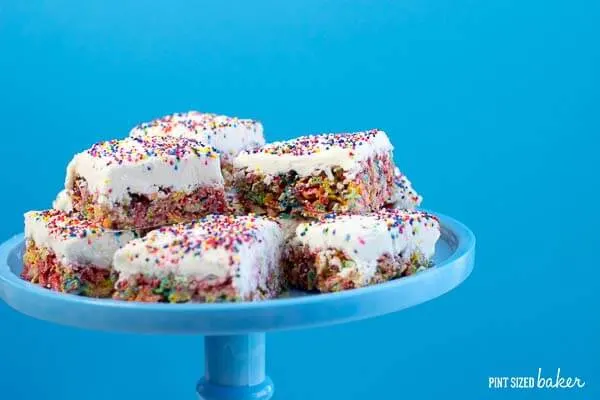 A quick and simple dessert - Fruity Pebbles Bars are the perfect addition to your rainbow themed party!