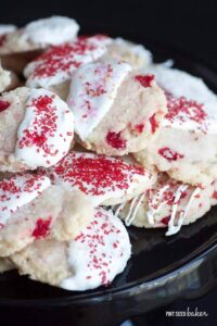 This holiday season, enjoy some sweet Shortbread Cherry Cookies dipped in white chocolate. They were so yummy!