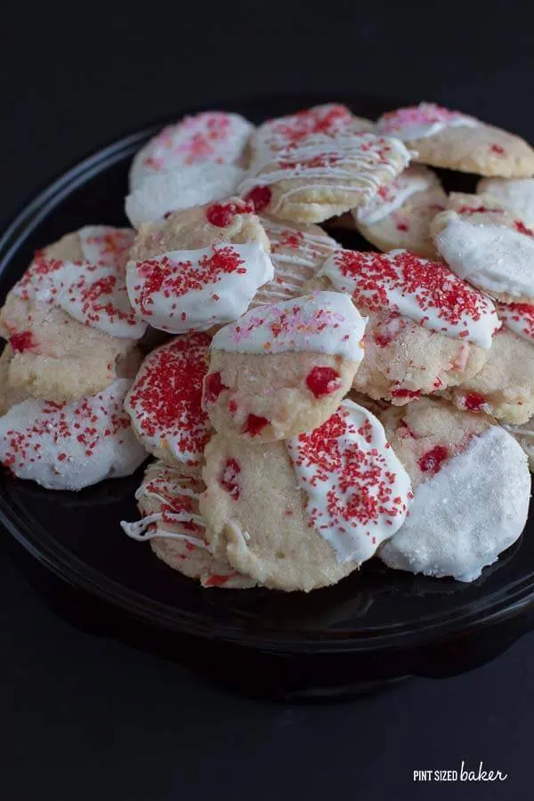 This holiday season, enjoy some sweet Shortbread Cherry Cookies dipped in white chocolate. They were so yummy!