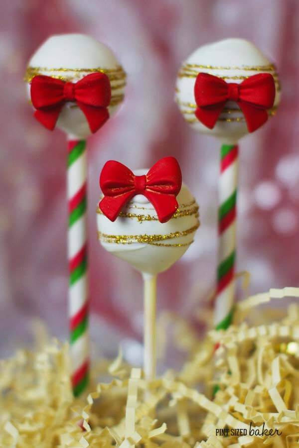 Christmas Cake Pop Tutorial