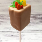 Learn how to make these fun and easy Farmer's Market Cake Pops with this tutorial.