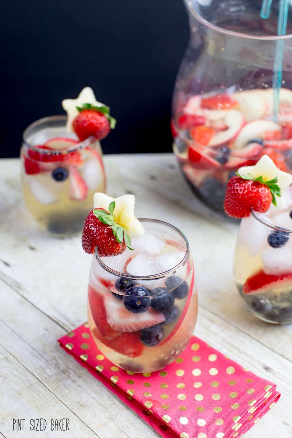 Red, White and Blueberry Sangria Recipe • Pint Sized Baker