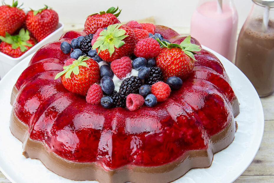 Bring back the popular Jello Mold for your summer PARTY! This Strawberry and Chocolate Jello Mold is beautiful to serve to your guests.