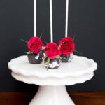 With Wedding Season in full swing, you'll love these easy and beautiful Real Rose Cake Pops that will blow your guests away!