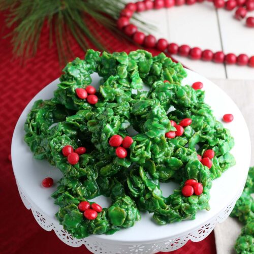 Christmas Cornflakes Wreath Cookies, no bake + Video • Pint Sized Baker