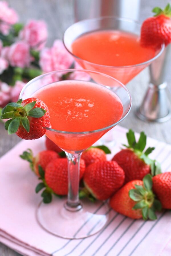 vodka-strawberry-martini-recipe