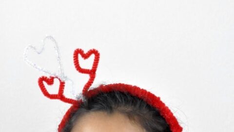 Image for Cute DIY Valentine's hairband - great kids craft too!
