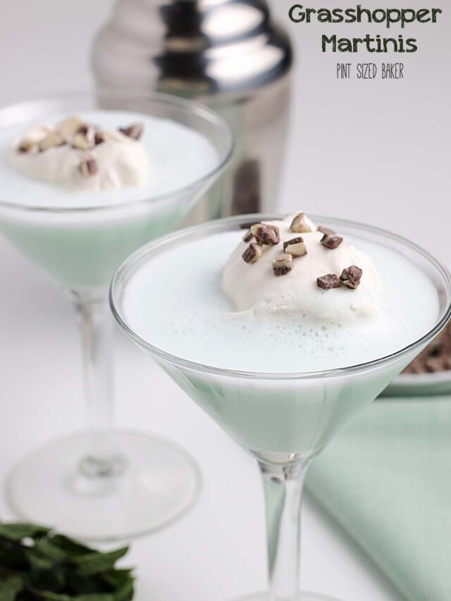 Chocolate Mint Grasshopper Martini Drink