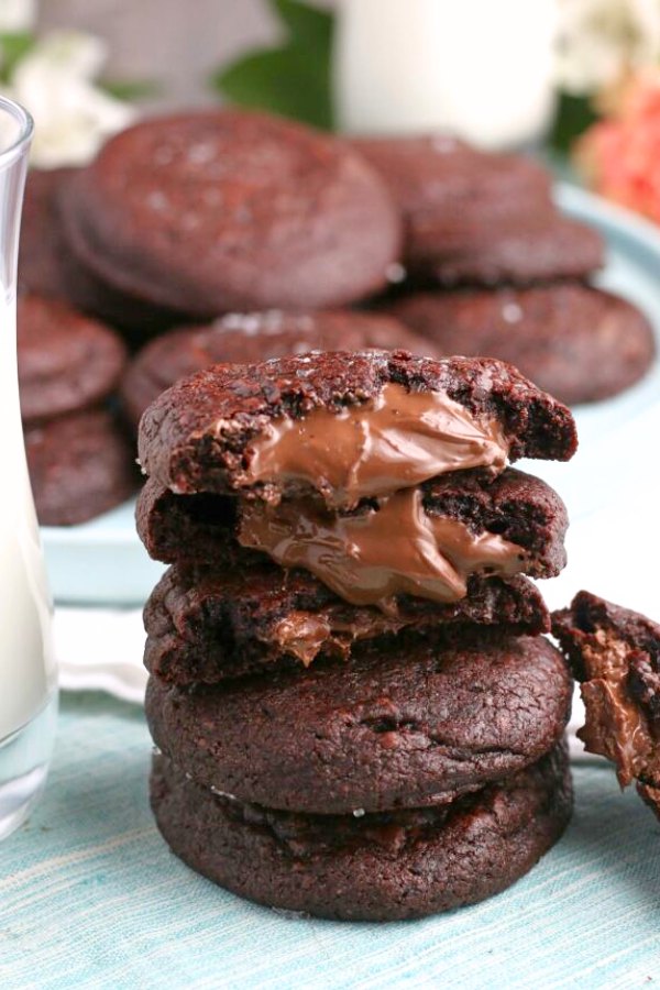 fudgy-cookie-chocolate-hazelnut