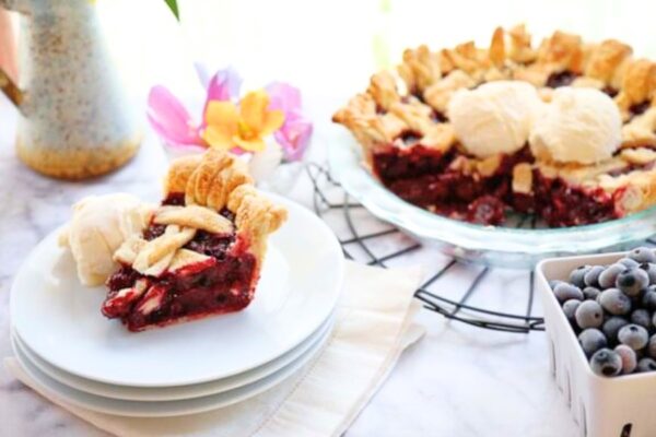 blueberry-lemon-pie-slice