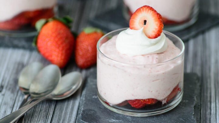 3 ingredient strawberry mousse 1554