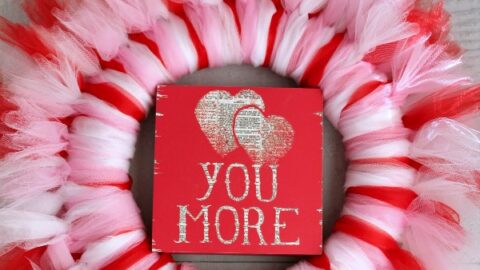 How to Make a Tulle Wreath Valentines Day craft