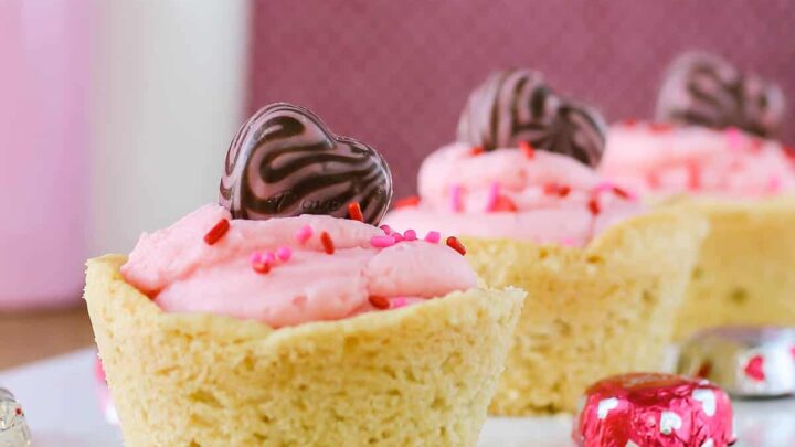 Image for Cookie Cups with Strawberry Cream Cheese Filling