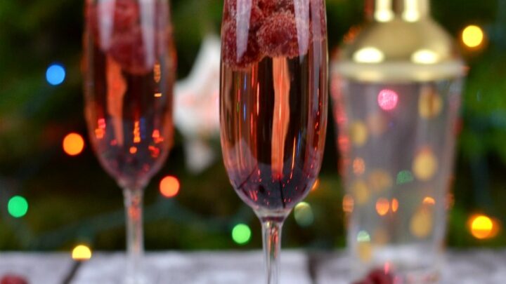 Image for Raspberry Chambord & Champagne Cocktail